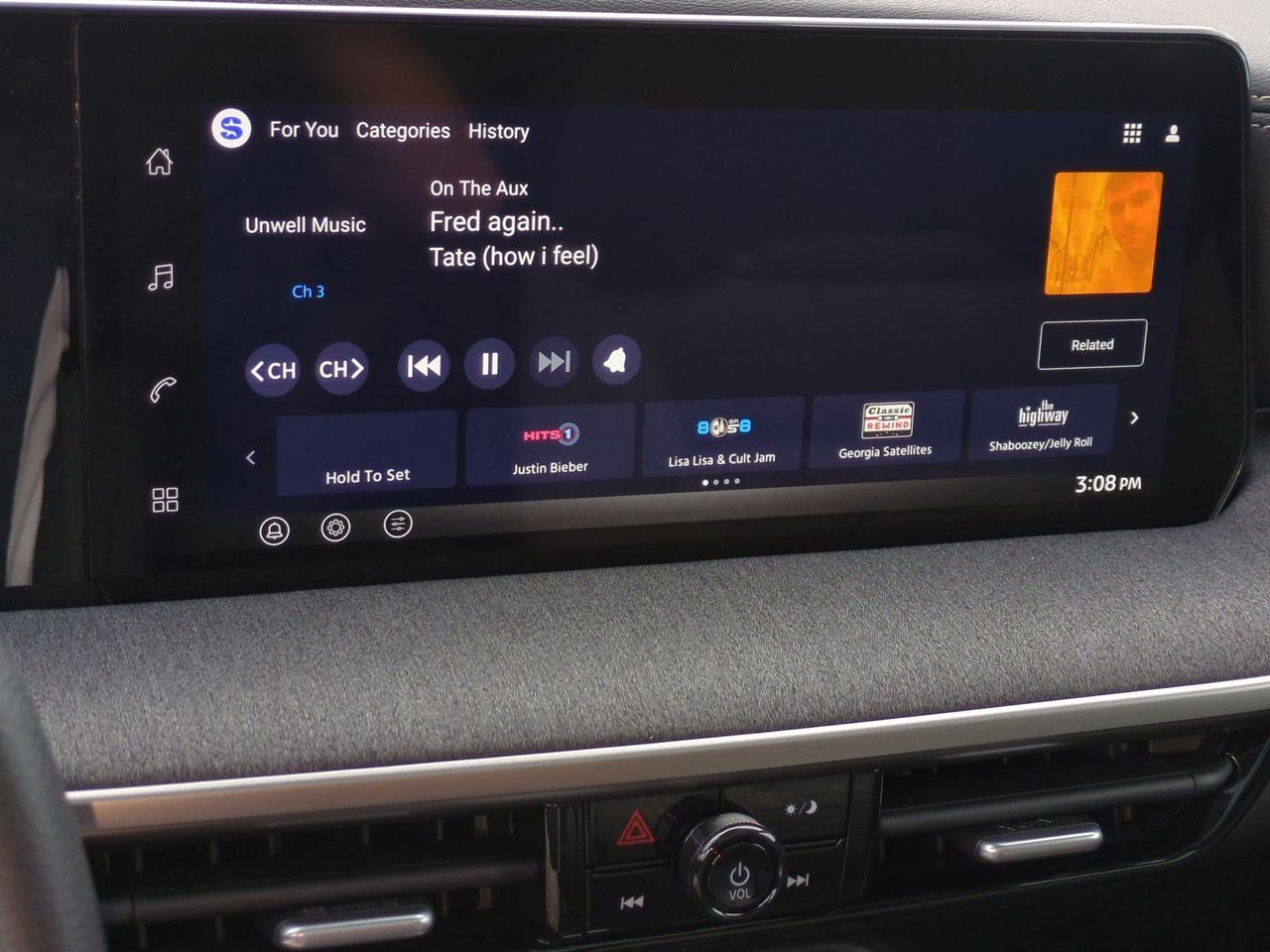 New 2026 Nissan Kicks SV w/ SV Premium Package FWD image 21