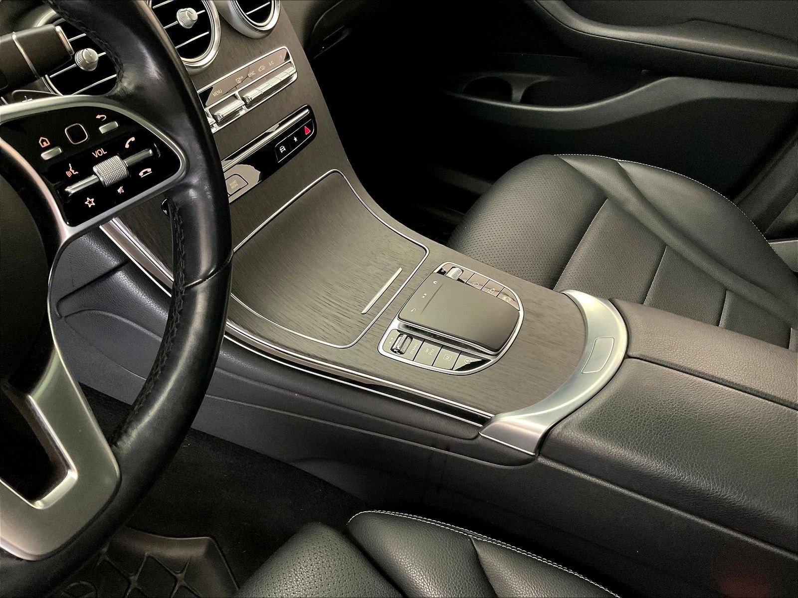 Certified 2022 Mercedes-Benz GLC 300 4MATIC image 18