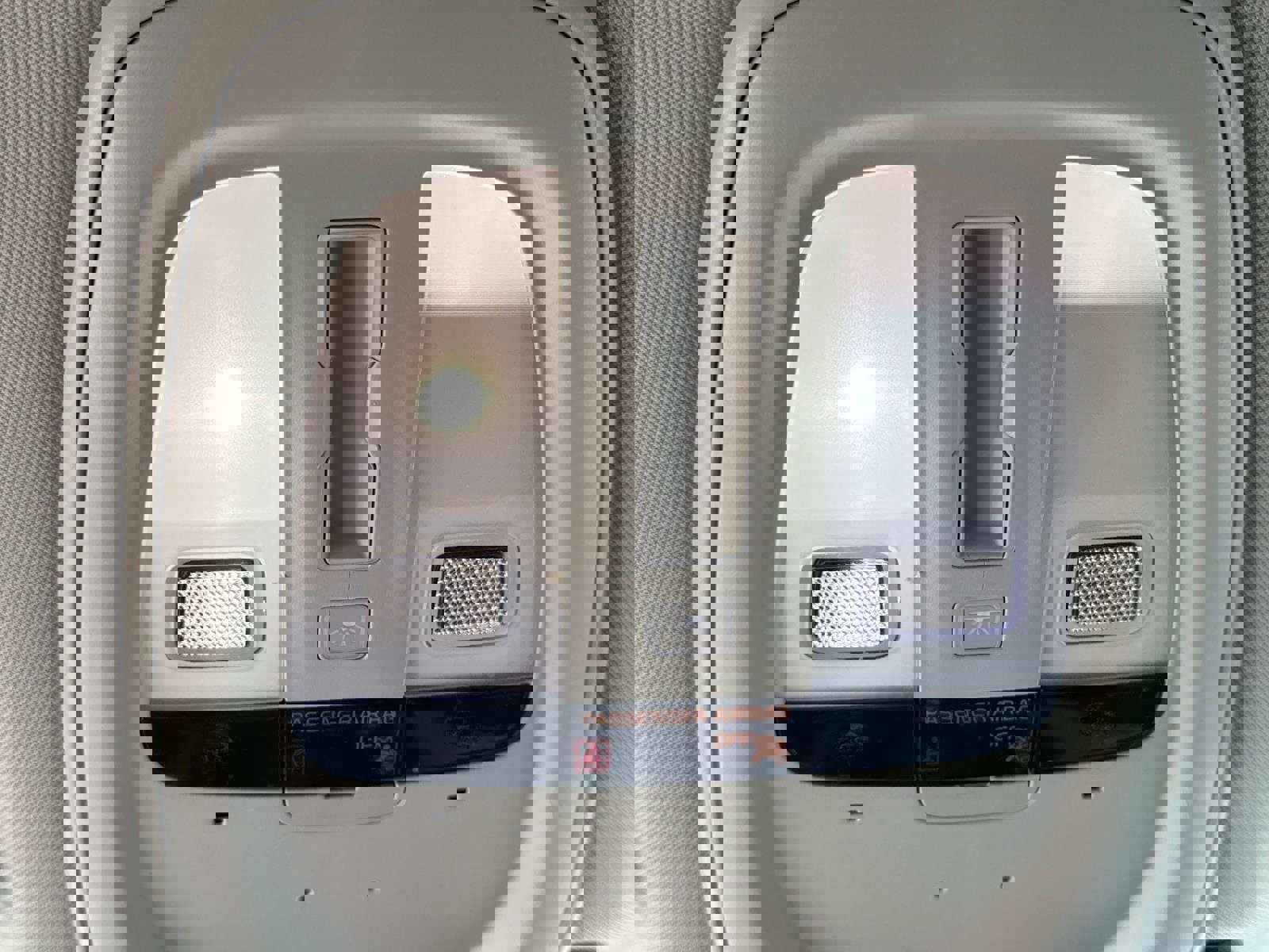 Certified 2025 Volvo XC60 B5 Plus w/ Climate Package image 24