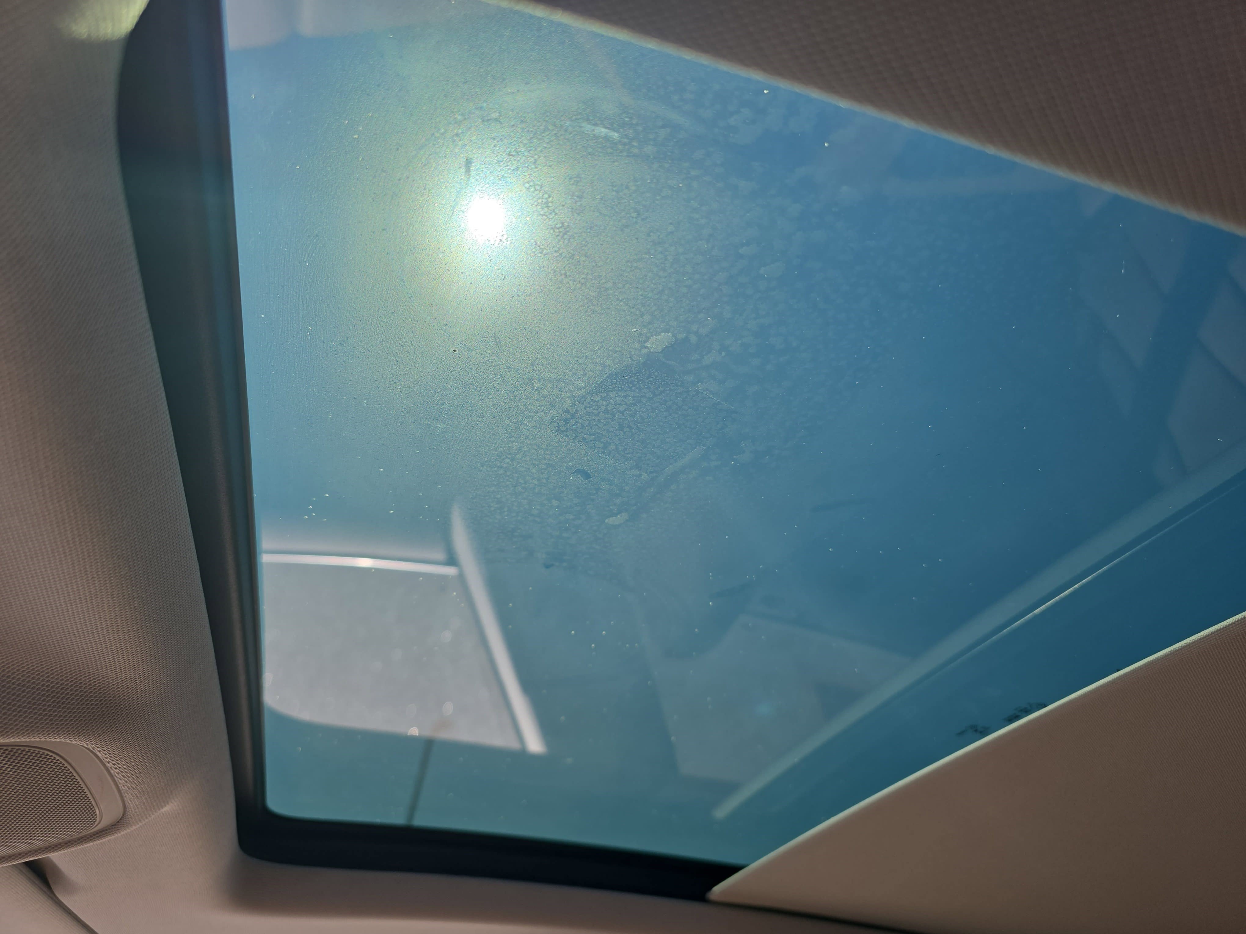 Used 2023 Audi Q8 Premium image 29