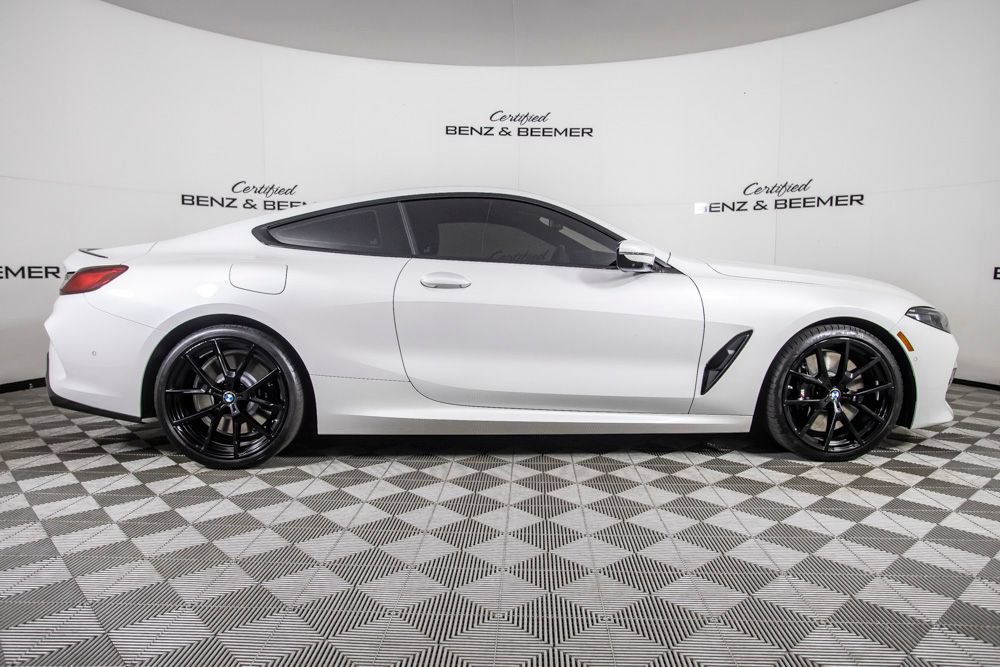 Used 2023 BMW 840i Coupe w/ M Sport Professional Package RWD image 3