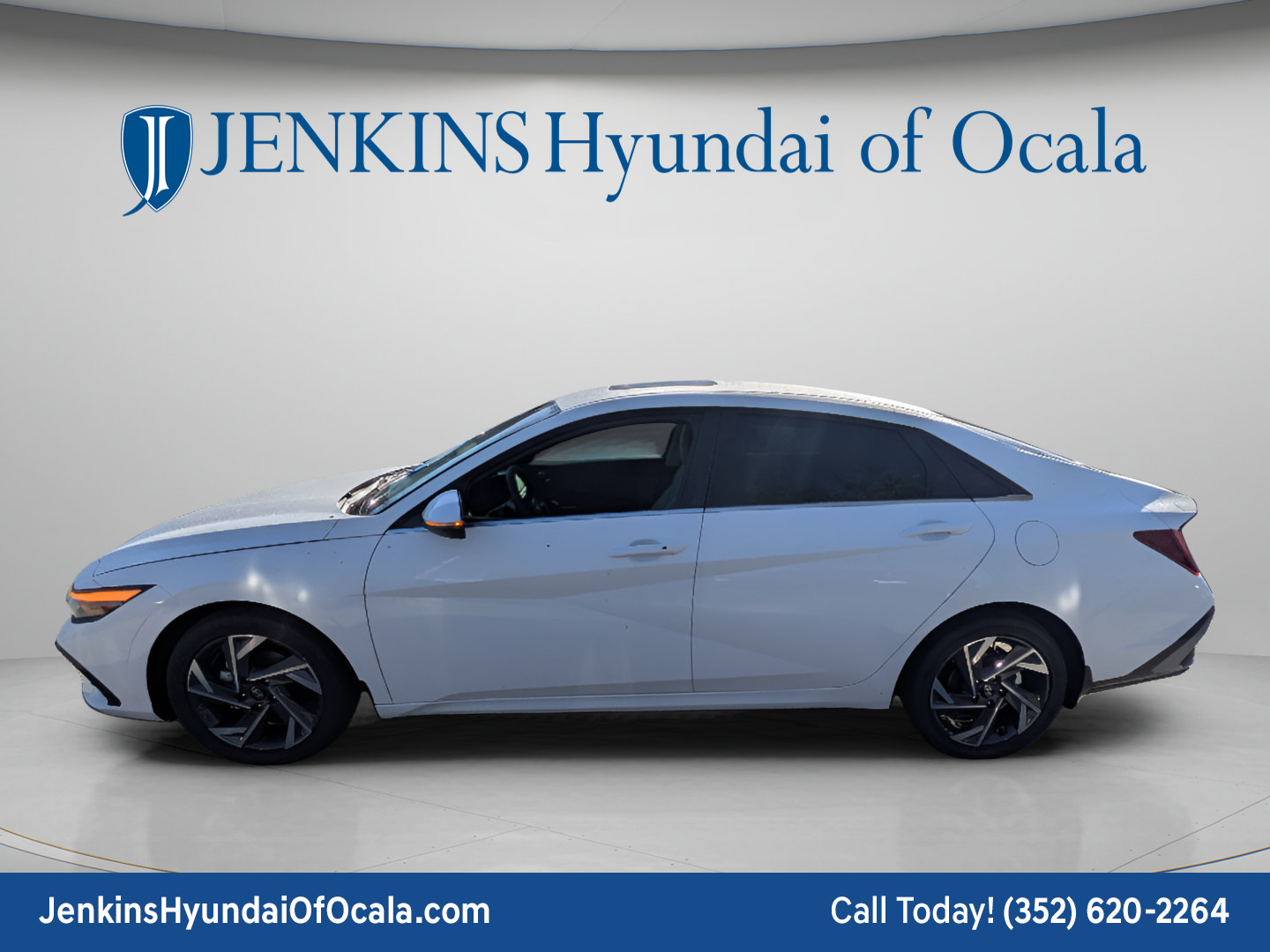 New 2026 Hyundai Elantra Limited FWD image 7