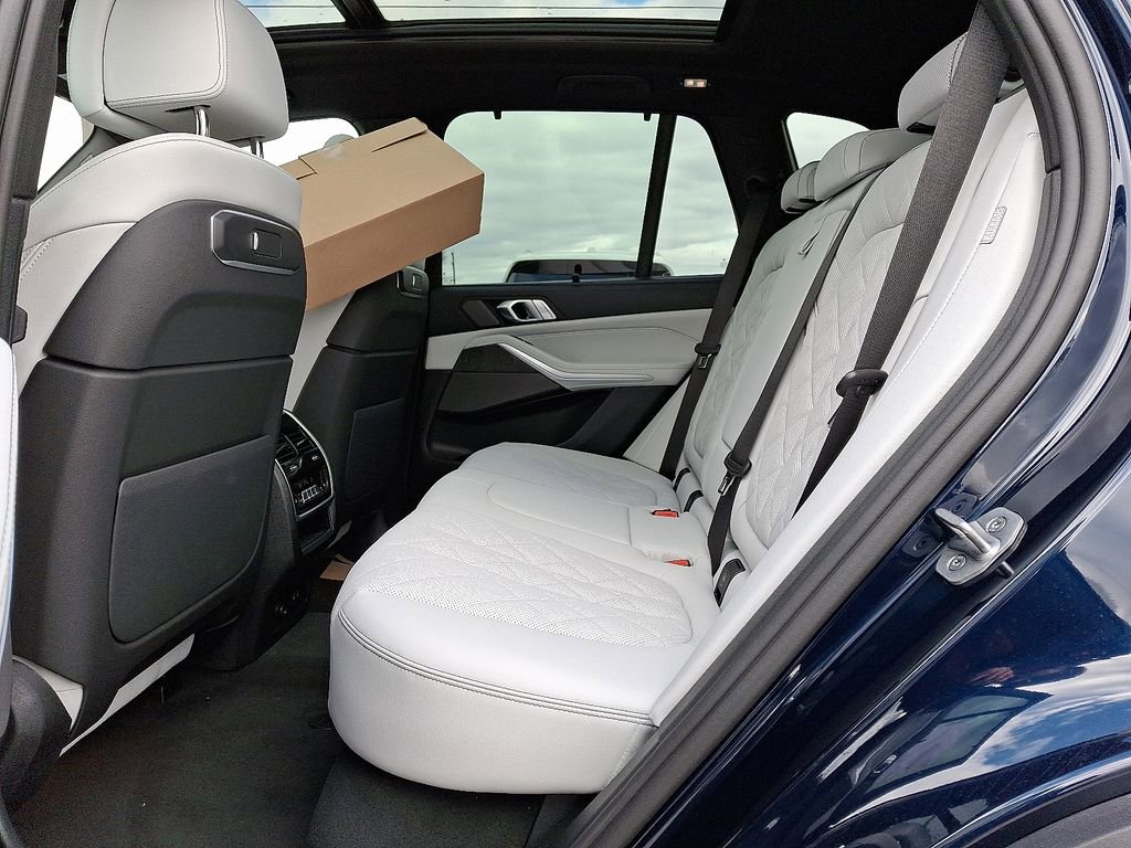 New 2026 BMW X5 xDrive40i image 9