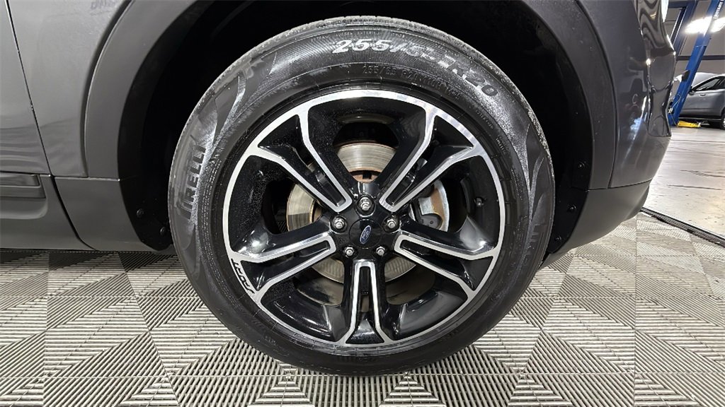Used 2015 Ford Explorer Sport w/ Equipment Group 401A image 37