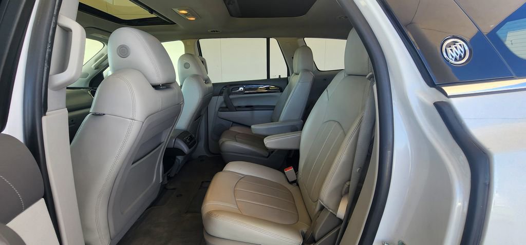 Used 2016 Buick Enclave Premium w/ Experience Buick Package FWD image 19