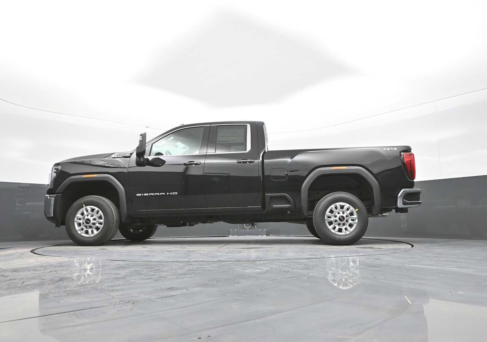 New 2026 GMC Sierra 2500 SLE w/ SLE Value Package; image 37