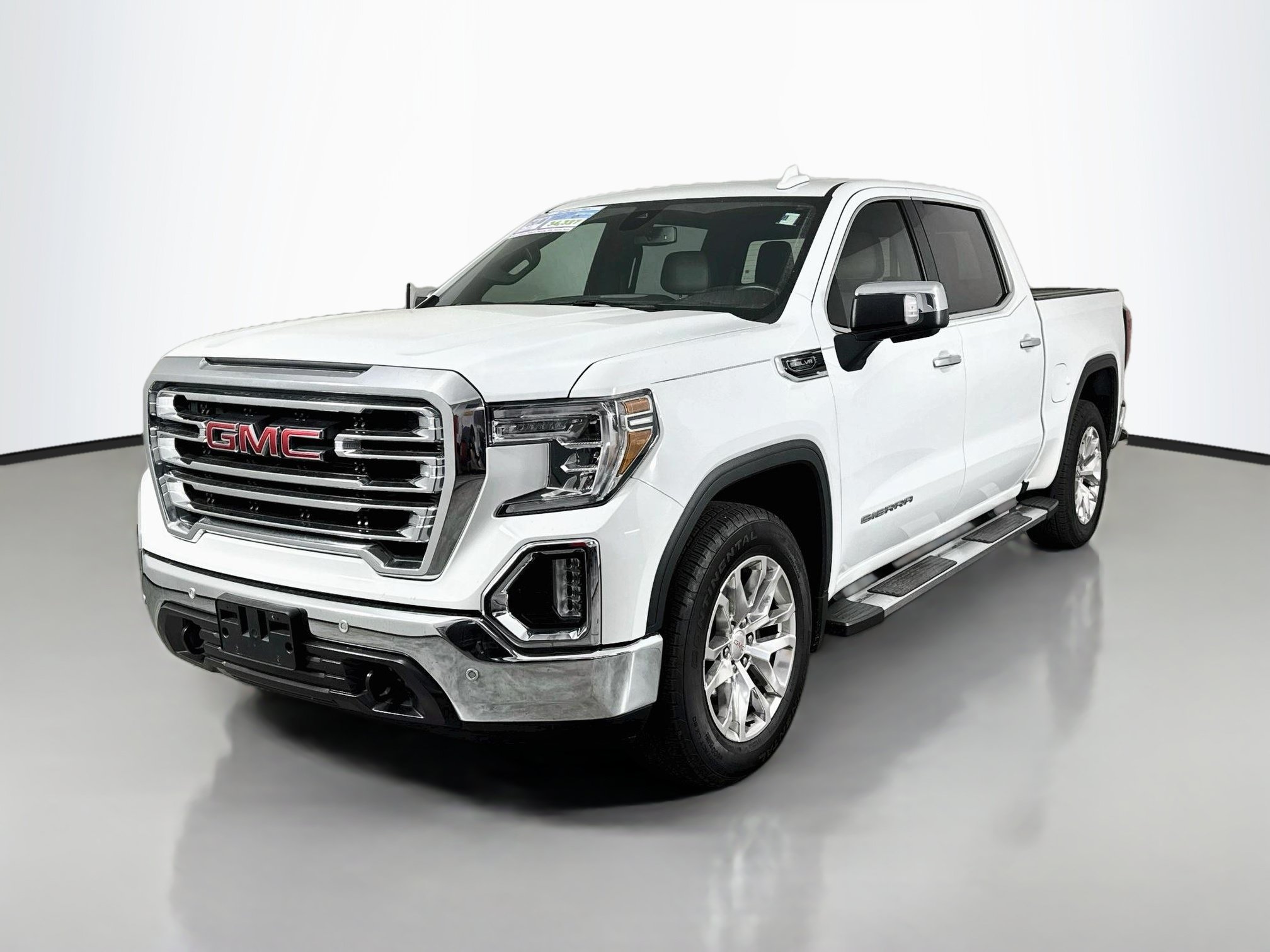Used 2020 GMC Sierra 1500 SLT w/ SLT Premium Plus Package RWD image 3