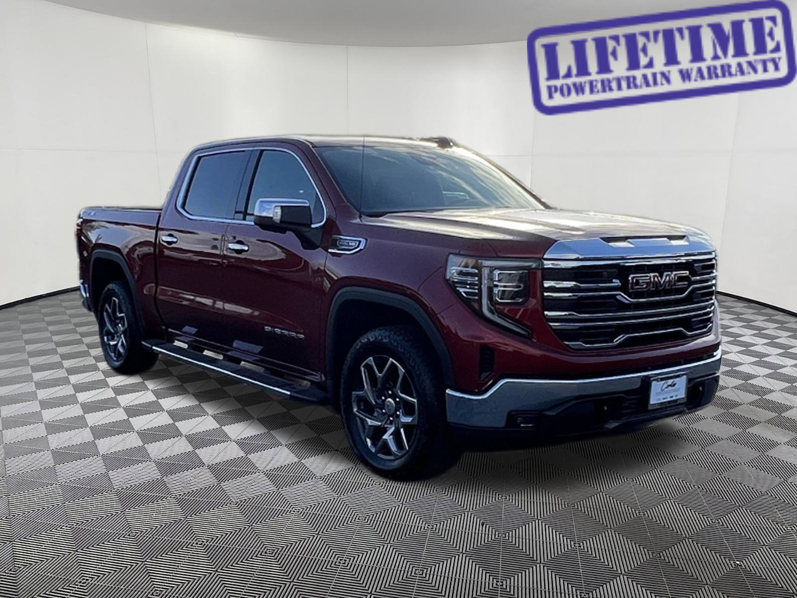 New 2026 GMC Sierra 1500 SLT w/ SLT Premium Package