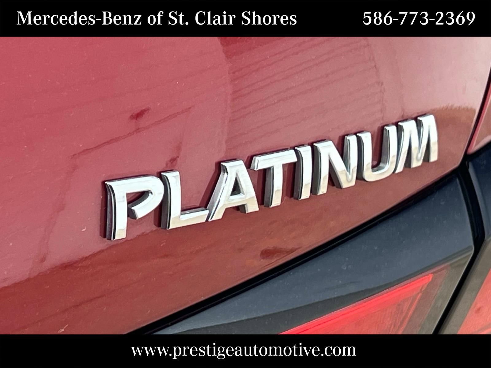 Used 2020 Nissan Altima 2.0 Platinum FWD image 14