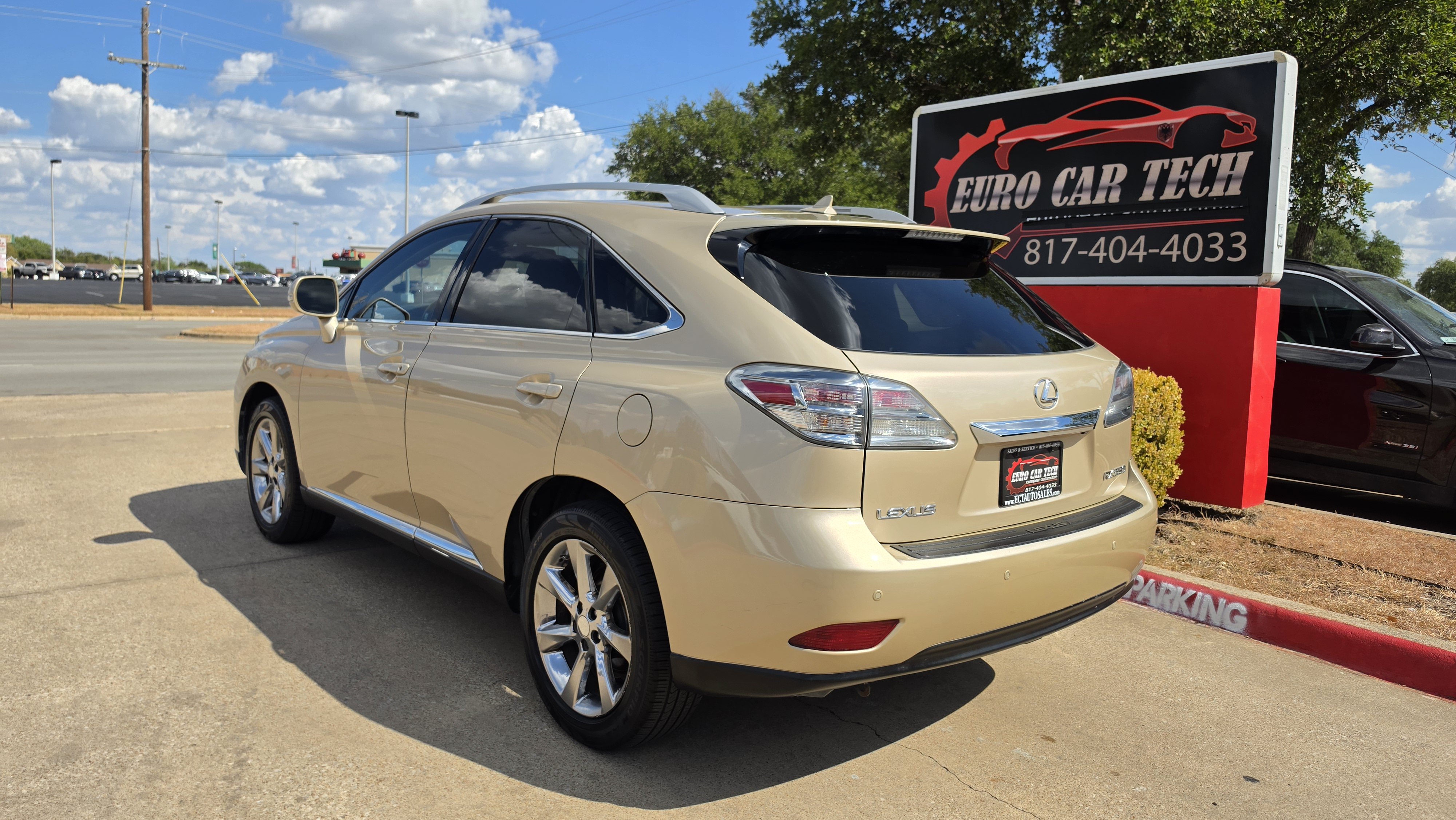 Used 2010 Lexus RX 350 2WD w/ Premium Pkg image 3