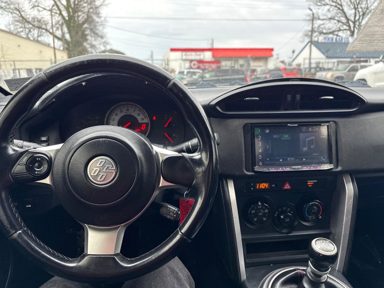 Used 2017 Toyota 86 image 16