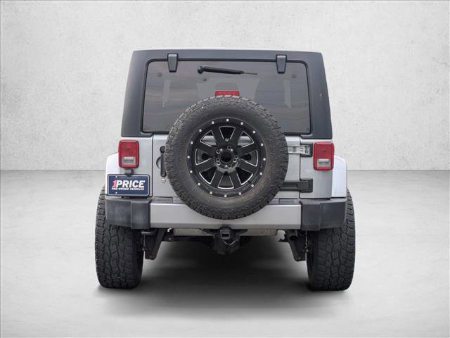 Used 2016 Jeep Wrangler Unlimited Sahara image 7