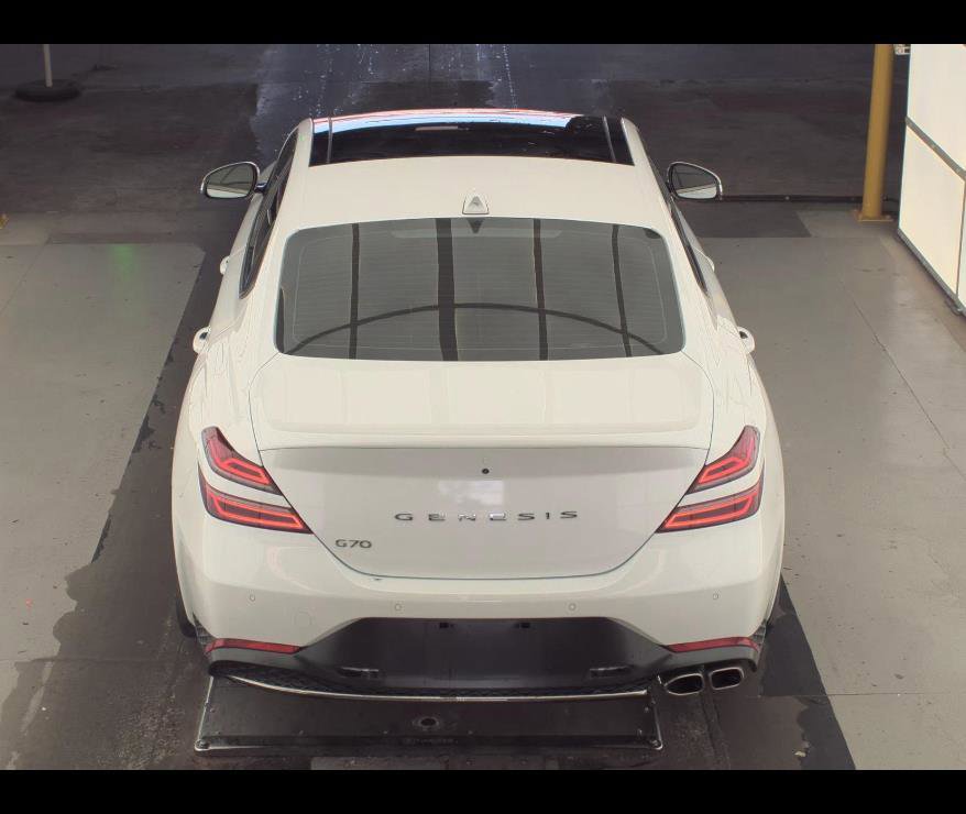 Used 2023 Genesis G70 2.0T w/ Sport Prestige Package image 10