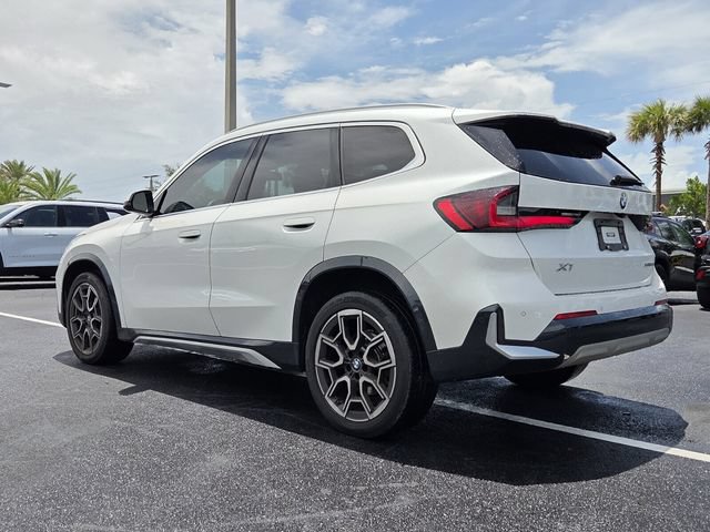 Used 2023 BMW X1 xDrive28i w/ Convenience Package AWD/4WD image 4