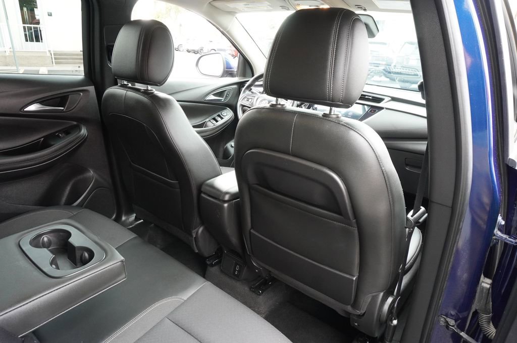 Used 2023 Buick Encore GX Select image 10