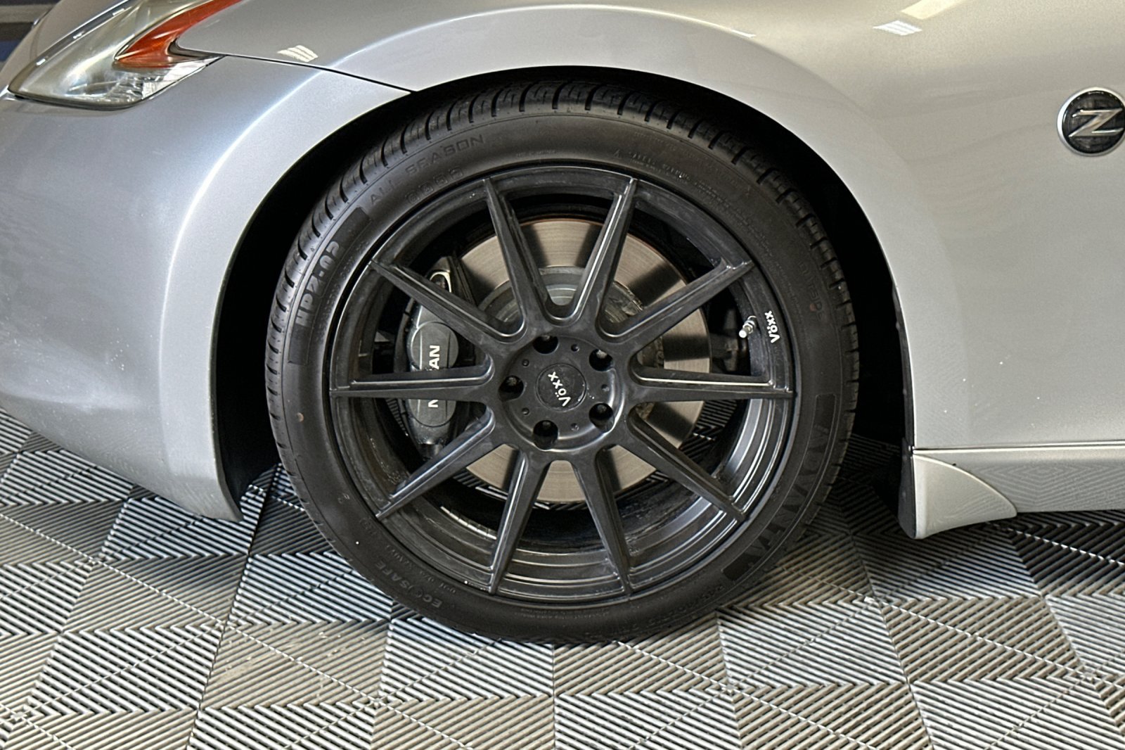 Used 2011 Nissan 370Z Touring w/ Sport Pkg RWD image 35