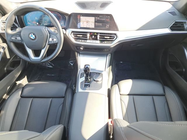 Used 2022 BMW 330i Sedan w/ Driving Assistance Package image 14