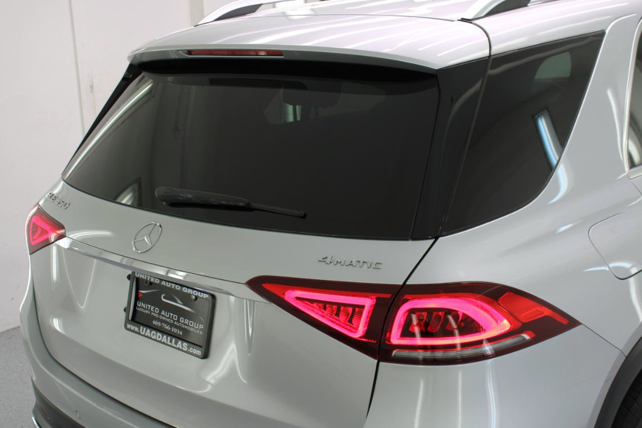 Used 2020 Mercedes-Benz GLE 350 4MATIC w/ Premium Package image 19