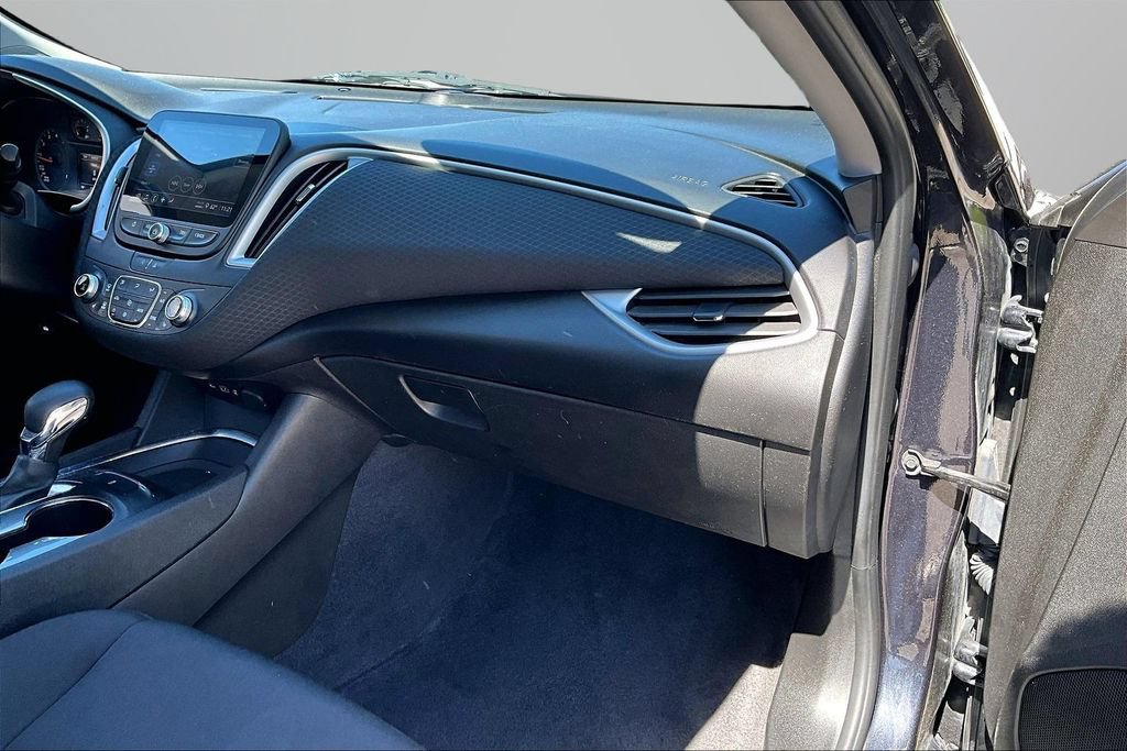 Used 2023 Chevrolet Malibu LT FWD image 26