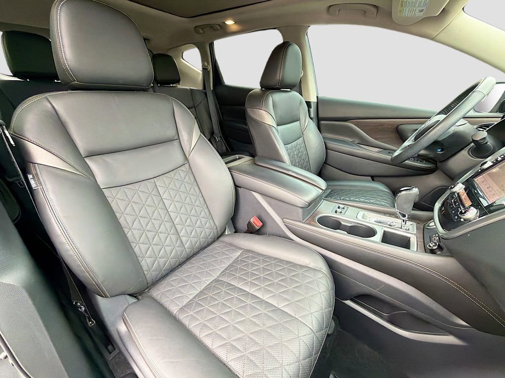 Used 2023 Nissan Murano Platinum w/ Cargo Package image 30