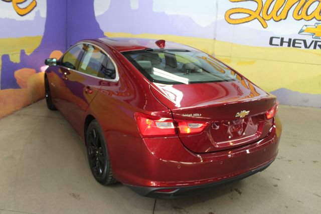 Used 2017 Chevrolet Malibu LT w/ True North Edition FWD image 6