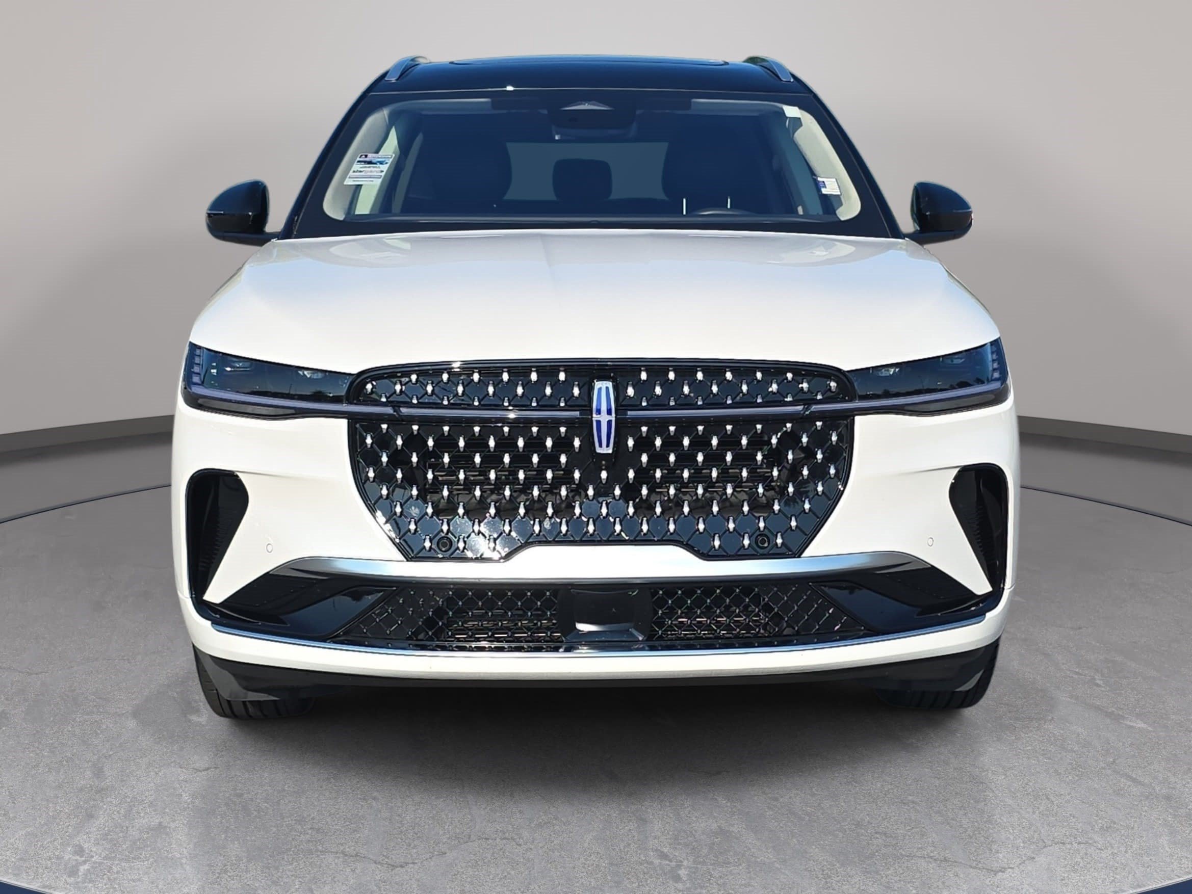 New 2026 Lincoln Nautilus Reserve AWD/4WD image 2