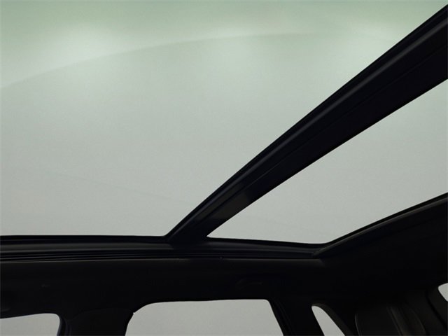 Used 2022 Cadillac XT5 Premium Luxury w/ Technology Package image 21