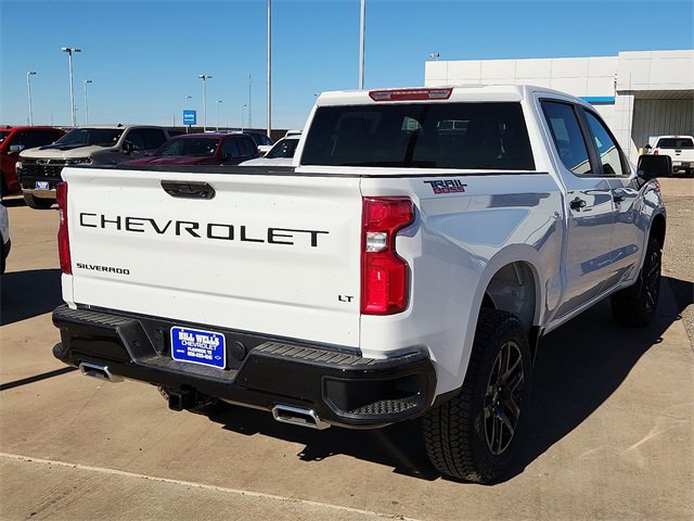 New 2026 Chevrolet Silverado 1500 LT Trail Boss w/ LPO, Dark Essentials Package image 4