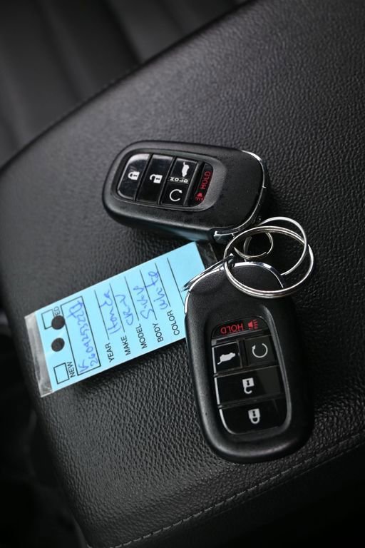 Used 2024 Honda CR-V EX-L image 27