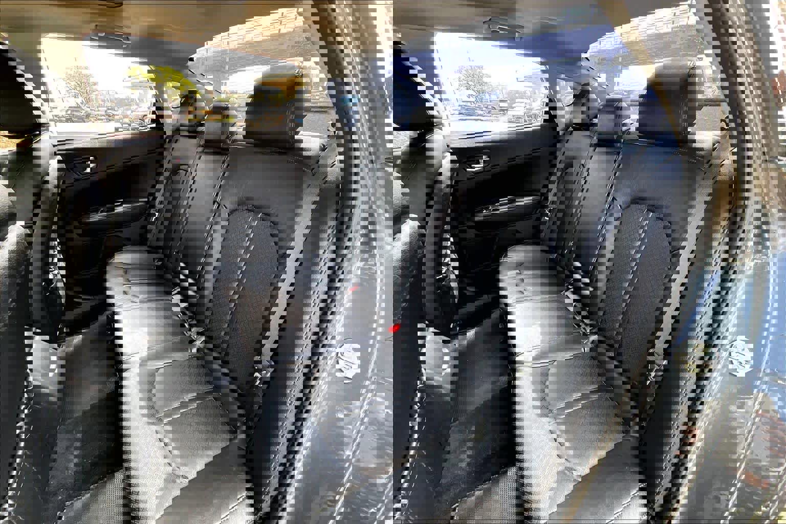 Used 2020 Kia Optima SE image 21