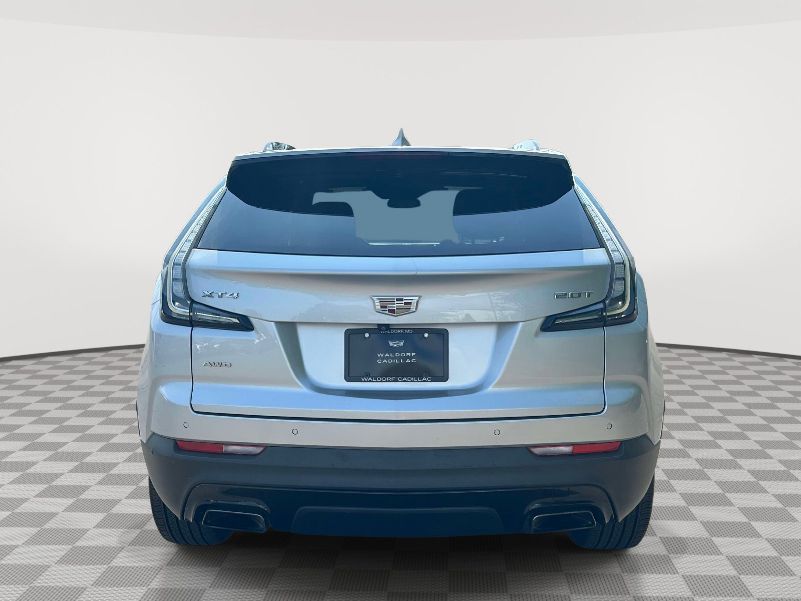 Used 2019 Cadillac XT4 Sport w/ LPO, Midnight Sport Package AWD/4WD image 4