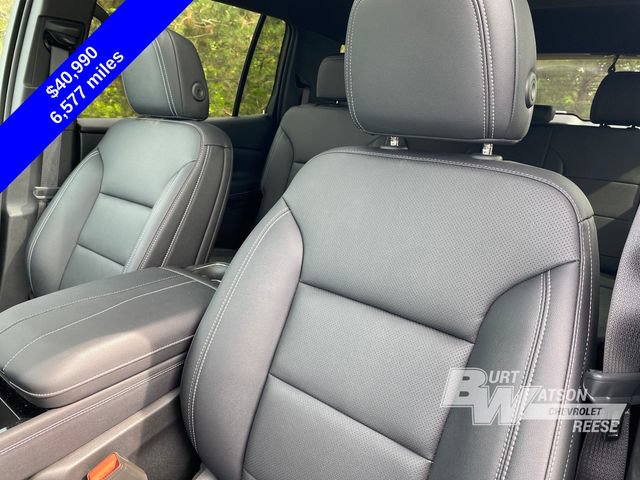 Used 2025 Chevrolet Traverse LT w/ Sun and Wheel Package AWD/4WD image 10