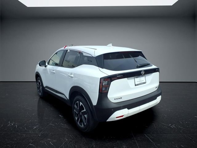 Certified 2025 Nissan Kicks SV AWD/4WD image 5