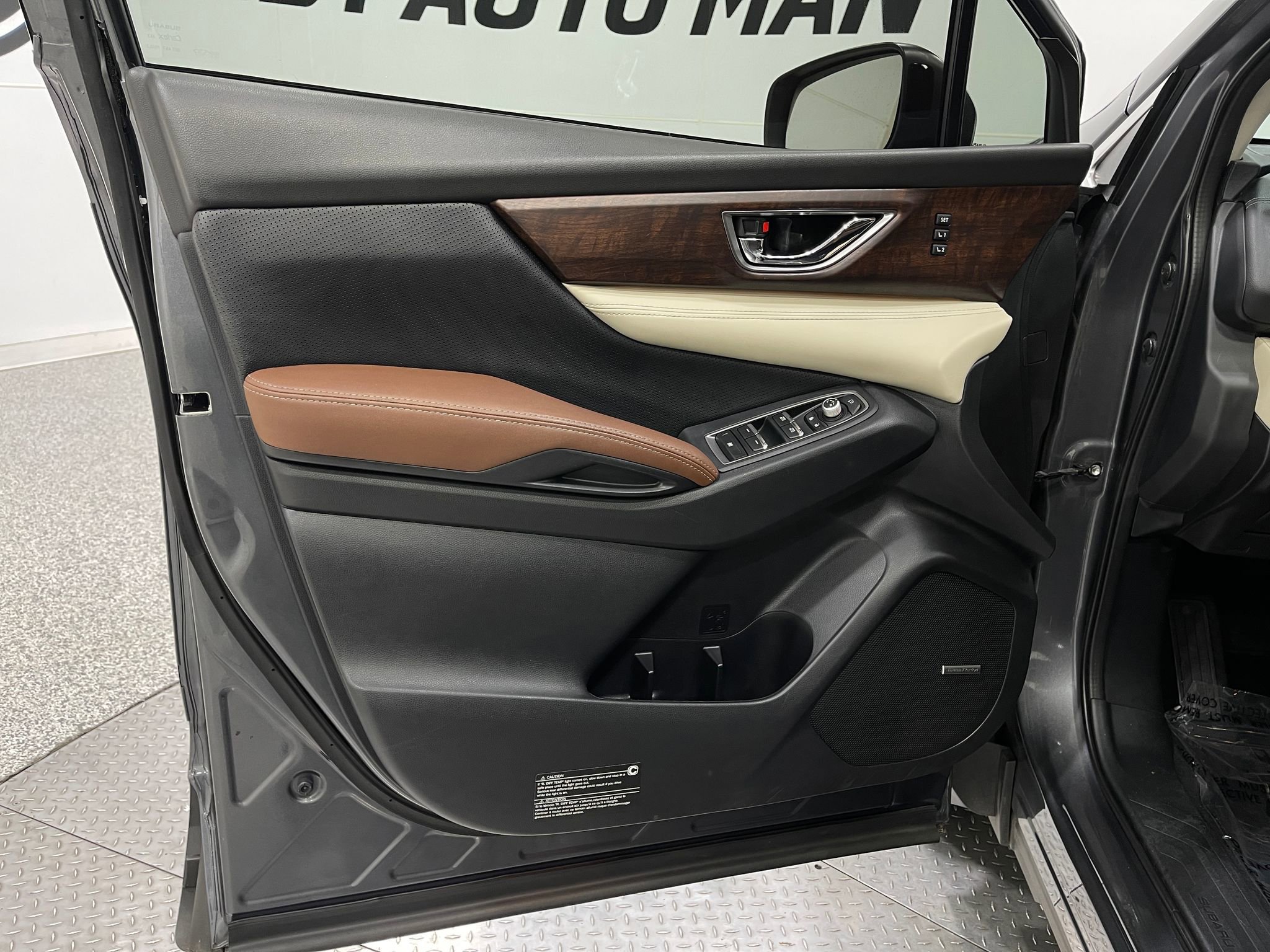 Used 2021 Subaru Ascent Touring AWD/4WD image 15
