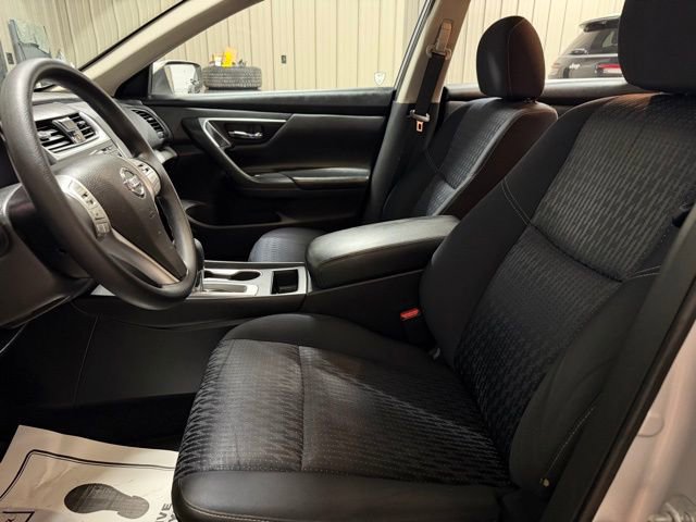 Used 2016 Nissan Altima 2.5 S w/ Power Driver Seat Package image 14