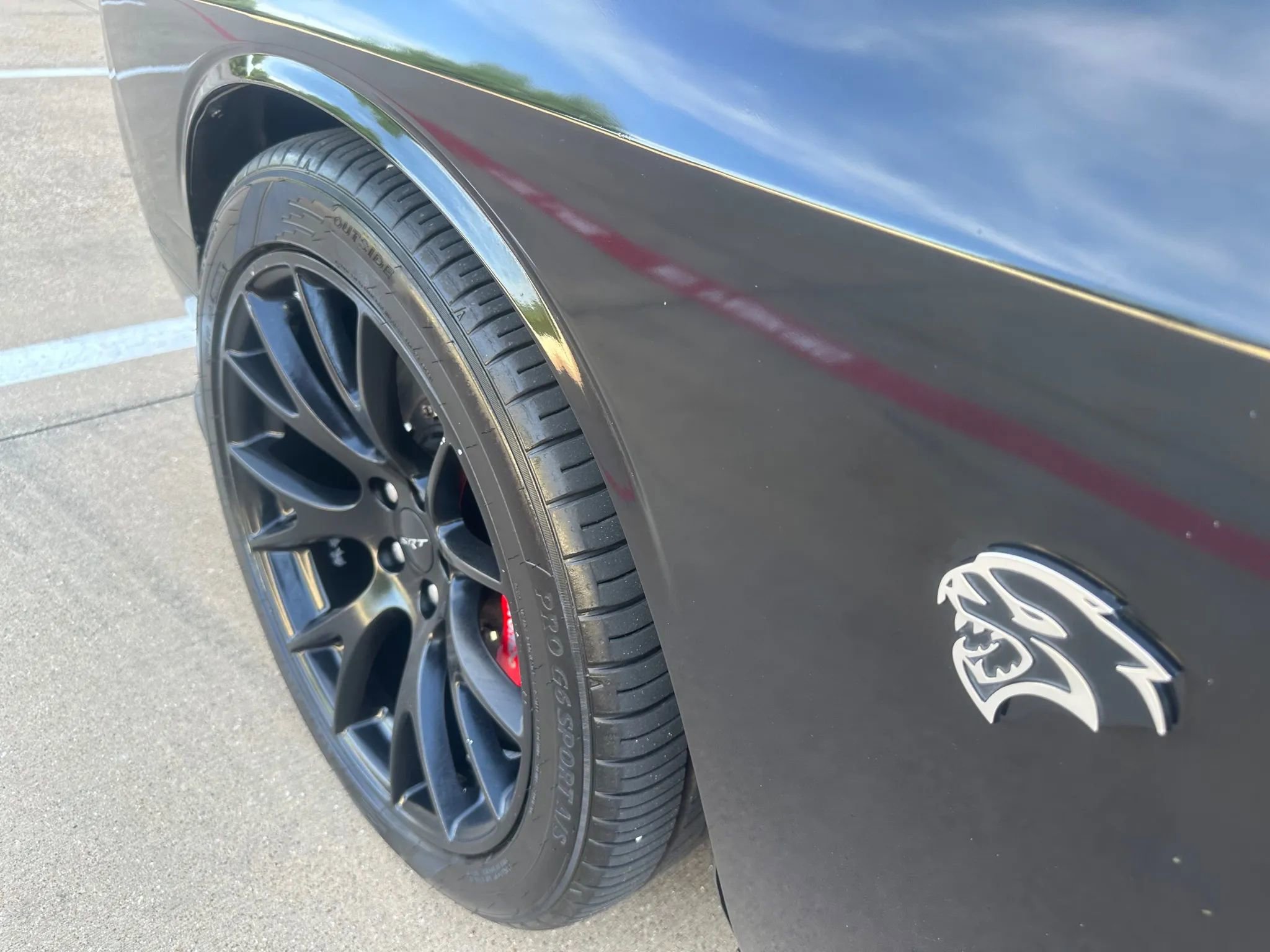 Used 2016 Dodge Challenger SRT Hellcat image 13