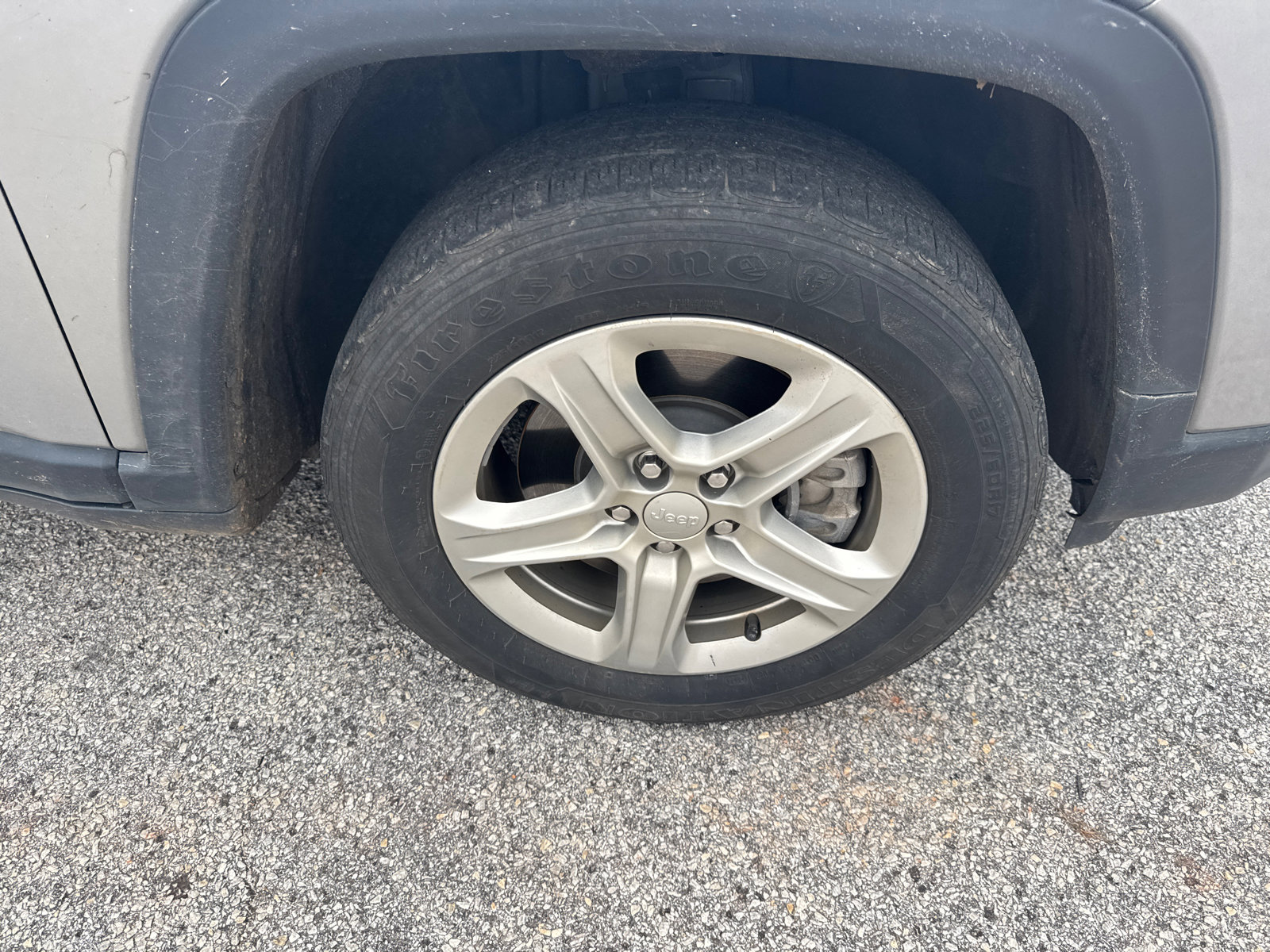 Used 2023 Jeep Compass Latitude image 12