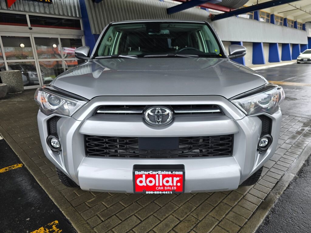 Used 2024 Toyota 4Runner SR5 Premium w/ Moonroof Package AWD/4WD image 2