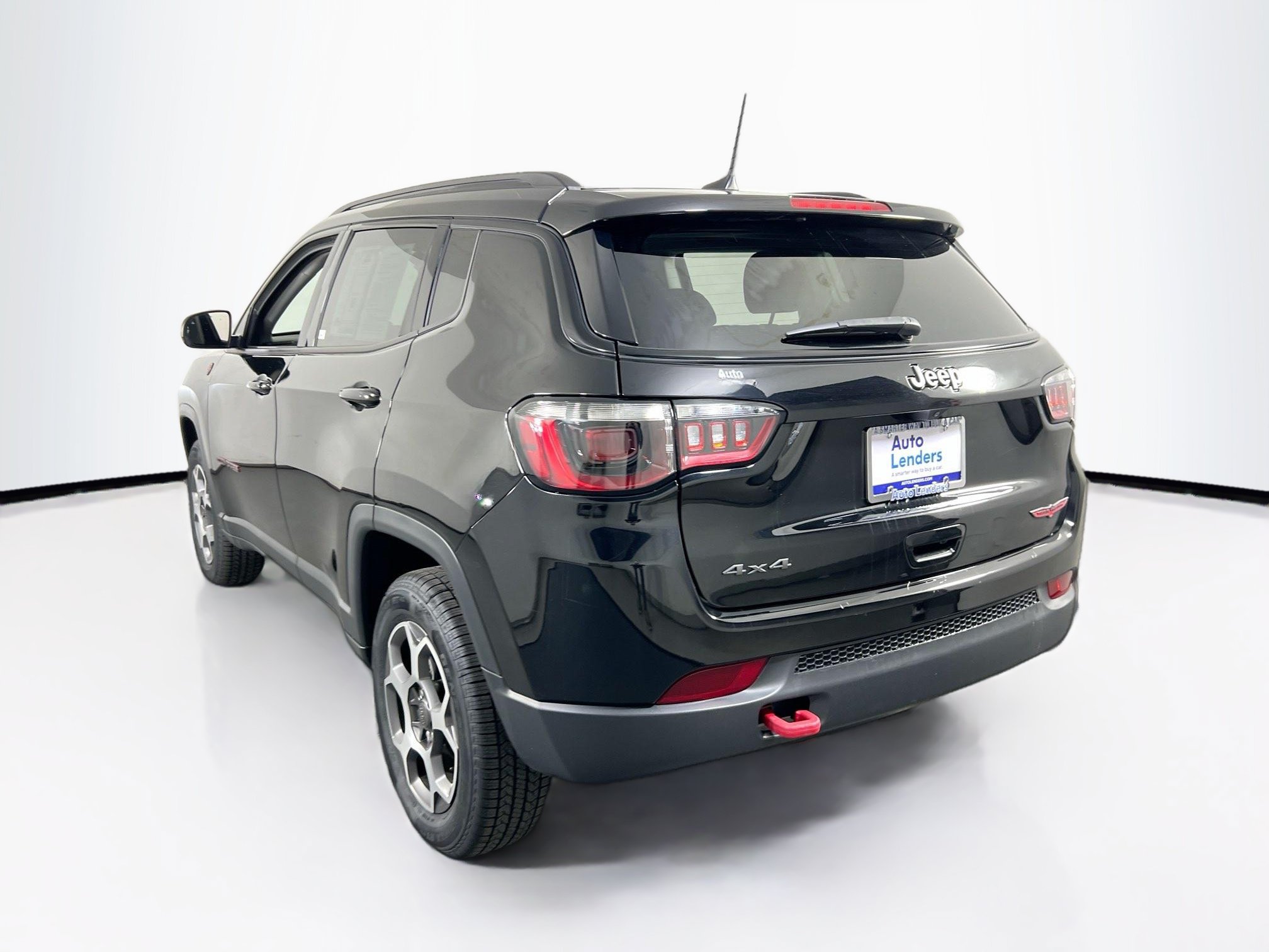 Used 2022 Jeep Compass Trailhawk AWD/4WD image 7