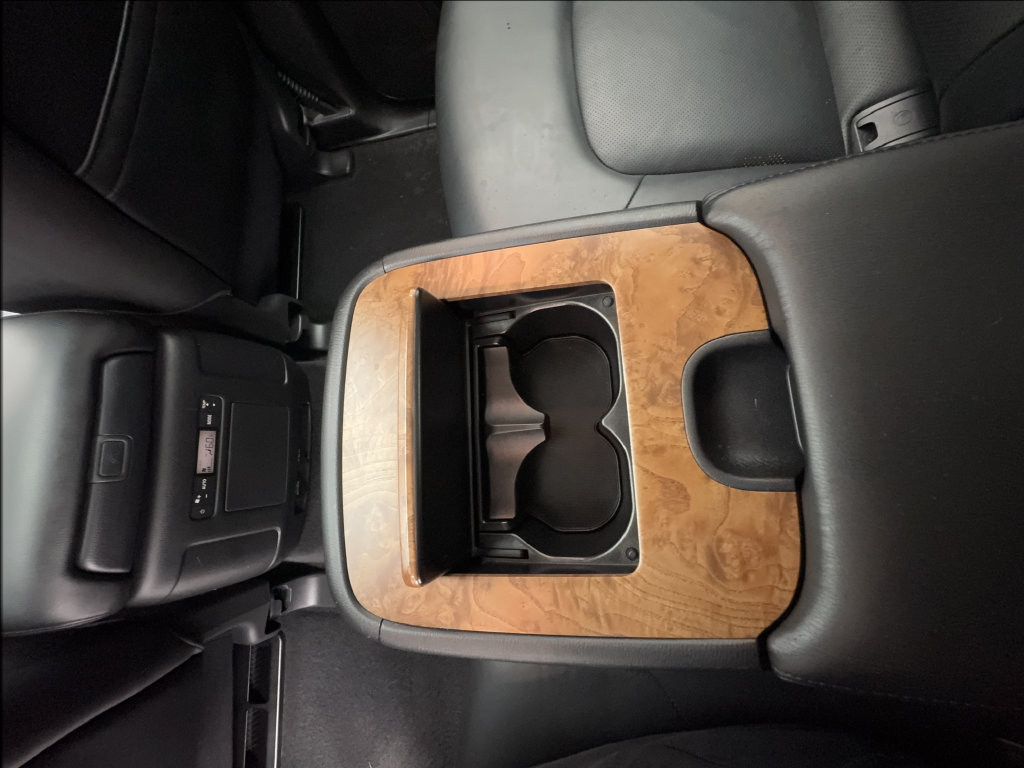 Used 2021 Nissan Armada SL w/ Captain's Chairs Package AWD/4WD image 43