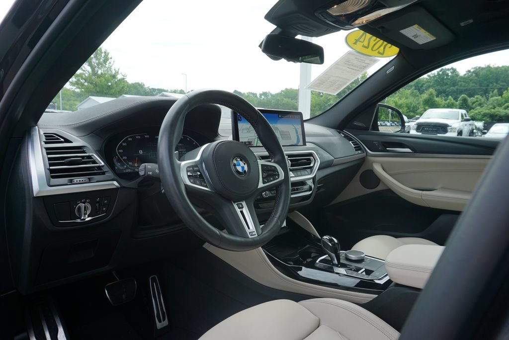 Used 2024 BMW X4 M40i w/ Premium Package AWD/4WD image 24