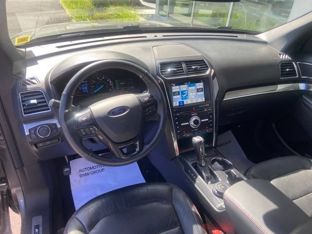 Used 2018 Ford Explorer Sport w/ Ford Safe & Smart Package AWD/4WD image 12