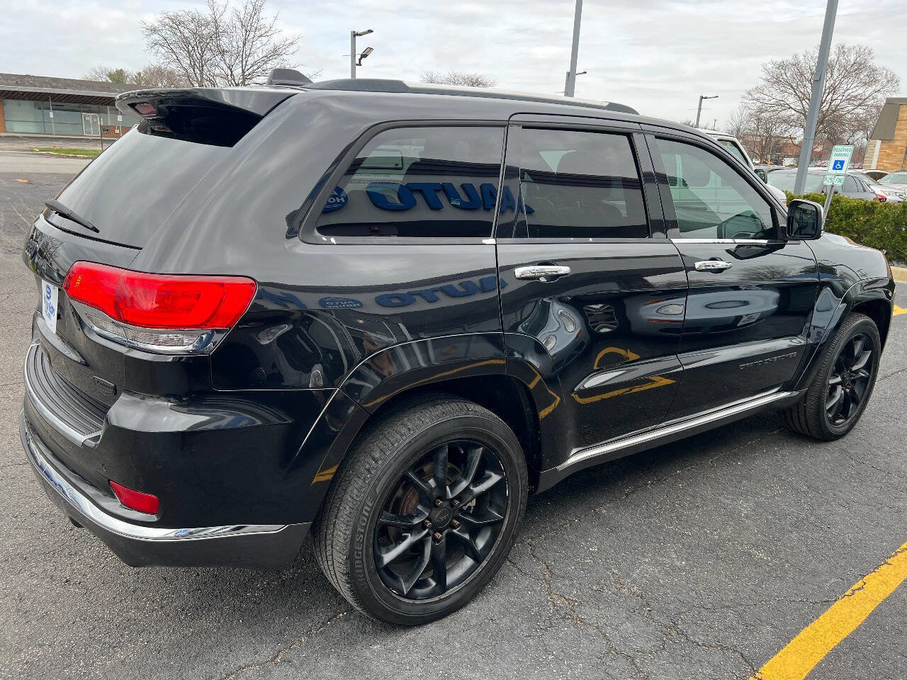 Used 2014 Jeep Grand Cherokee Summit image 10