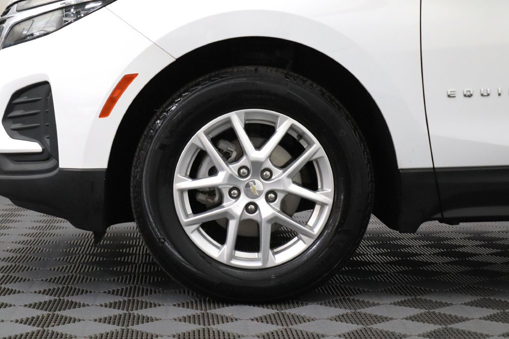 Used 2024 Chevrolet Equinox LS w/ LS Convenience Package FWD image 5