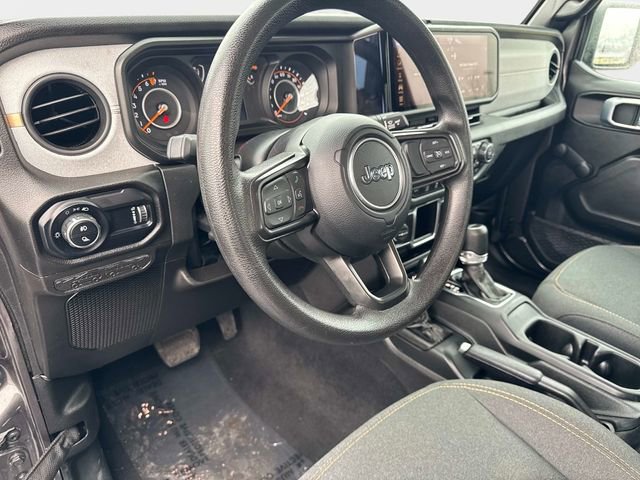 Used 2024 Jeep Gladiator Sport image 17