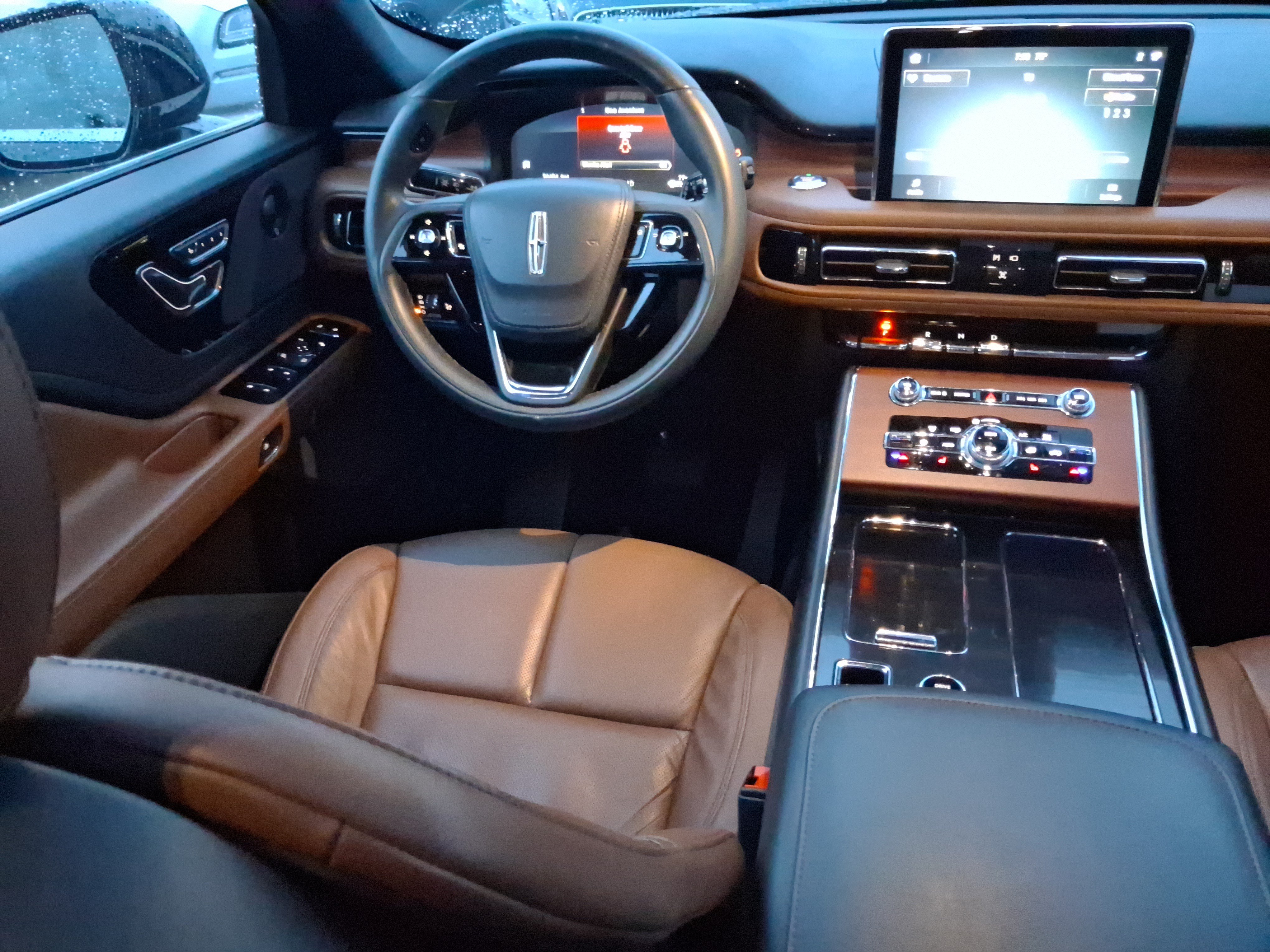 Certified 2023 Lincoln Aviator Reserve RWD image 8