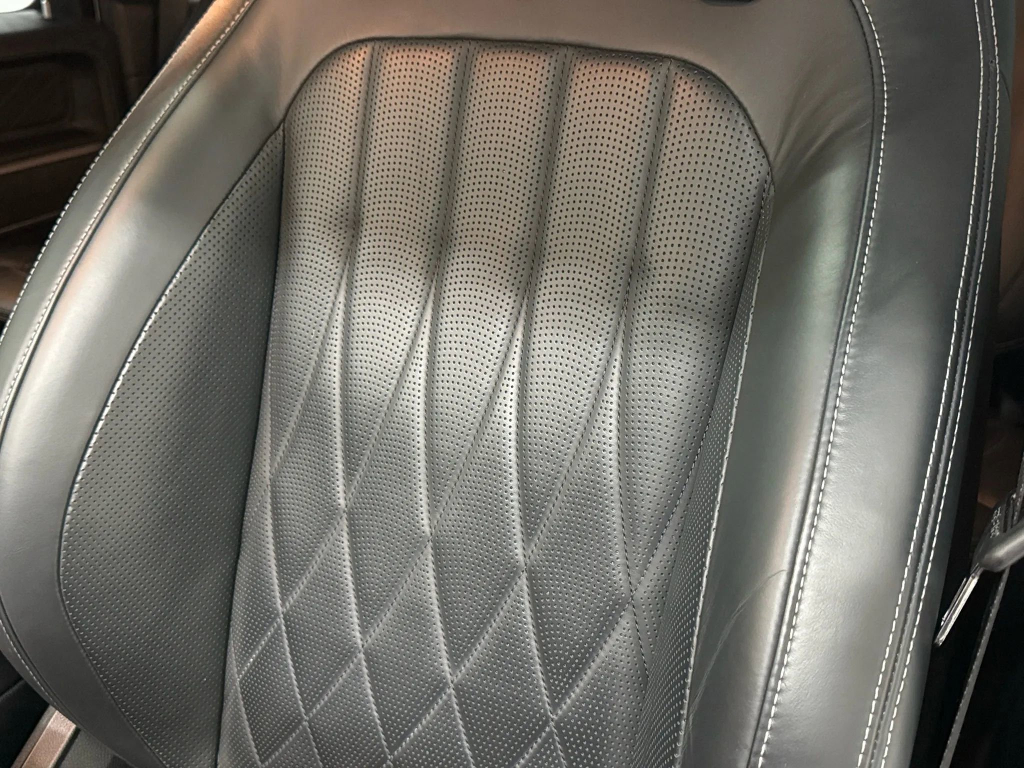 Used 2019 Mercedes-Benz G 550 image 33