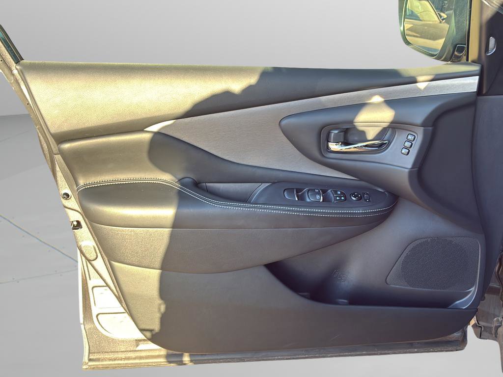 Used 2024 Nissan Murano SL image 39