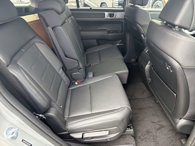 New 2026 Hyundai Santa Fe Limited image 15