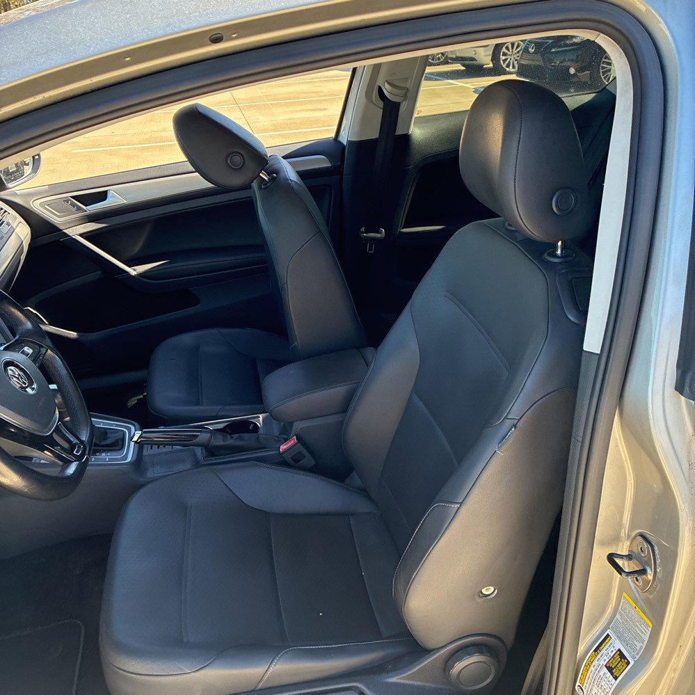 Used 2015 Volkswagen Golf S image 5